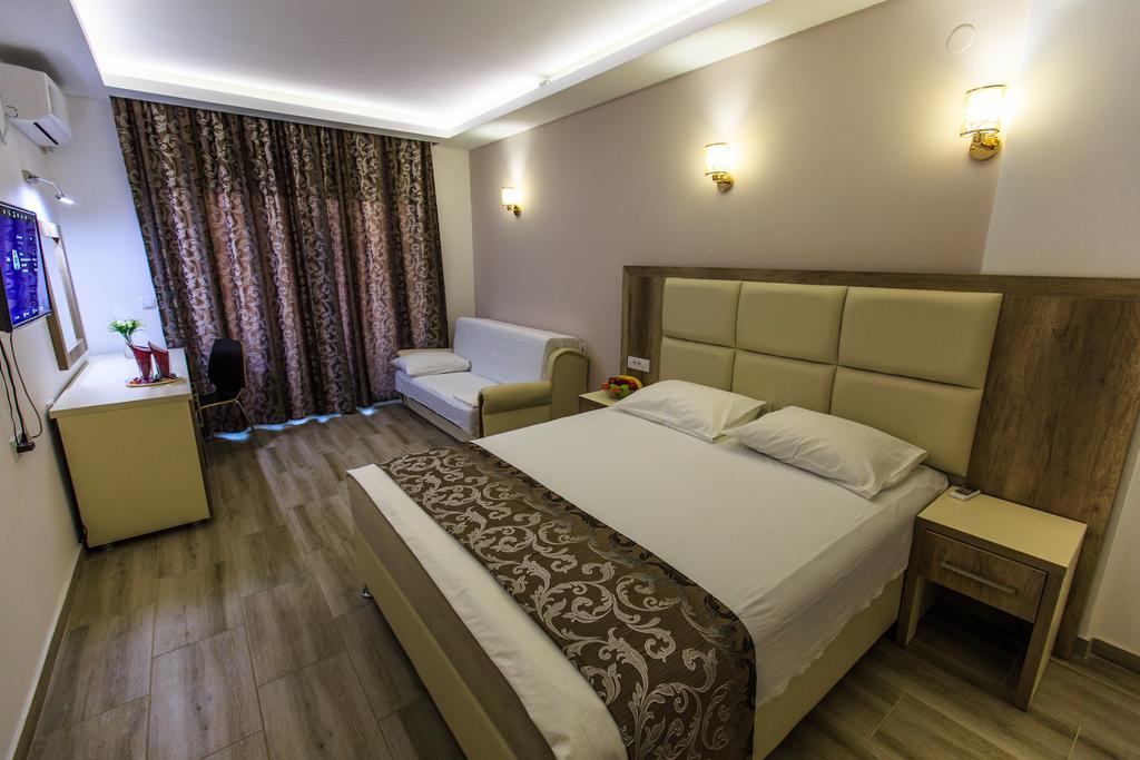 أولتْسي Hotel Edita المظهر الخارجي الصورة